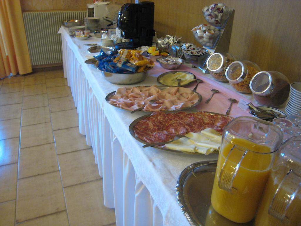 Casa Per Ferie Paola Di Rosa Hotel Arta Terme Zewnętrze zdjęcie