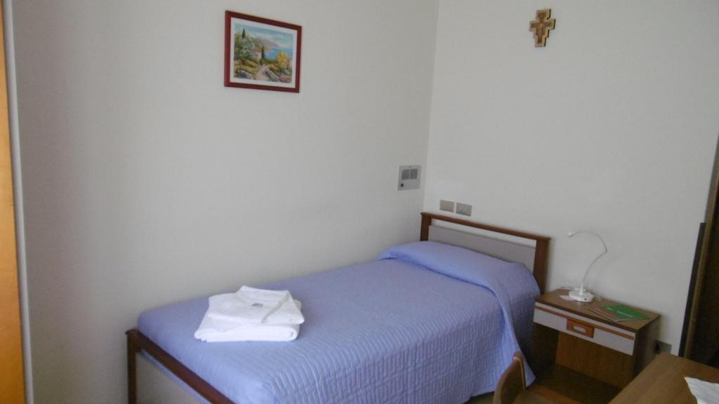 Casa Per Ferie Paola Di Rosa Hotel Arta Terme Pokój zdjęcie